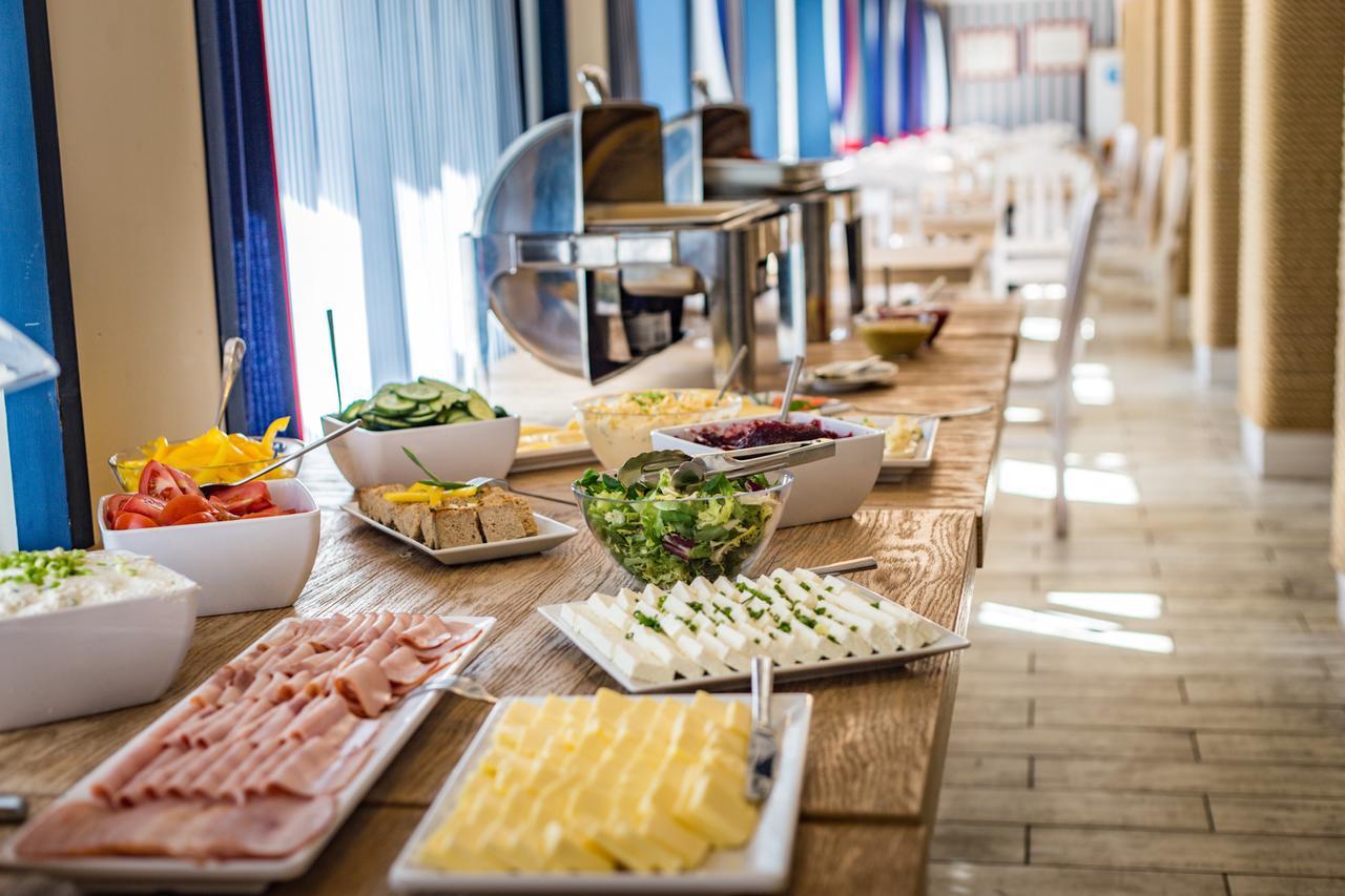 Klub Mila Kamien Kamień Exterior foto